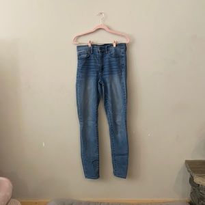 Gap high rise skinny leg light denim jean
